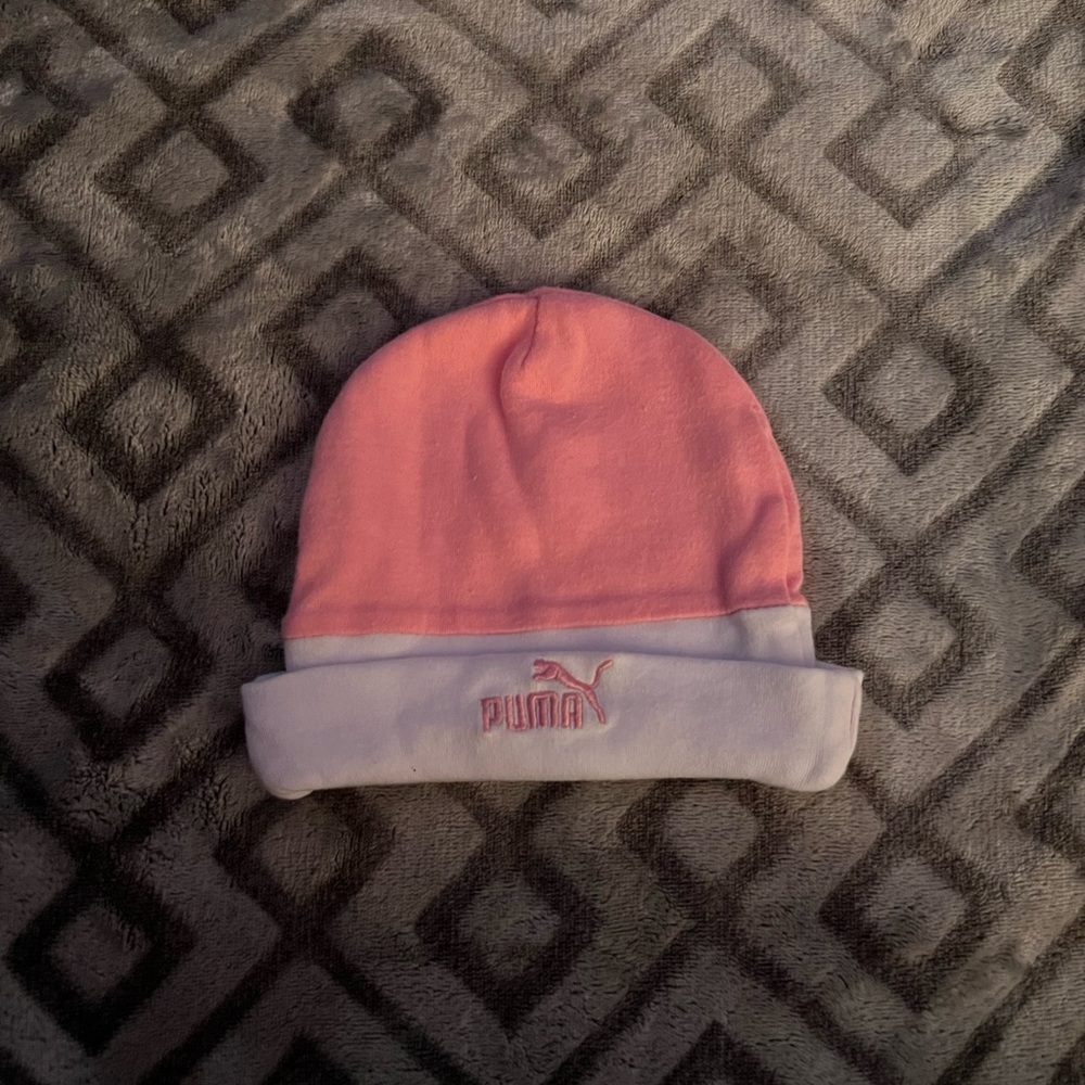 OS Puma & Nike hats